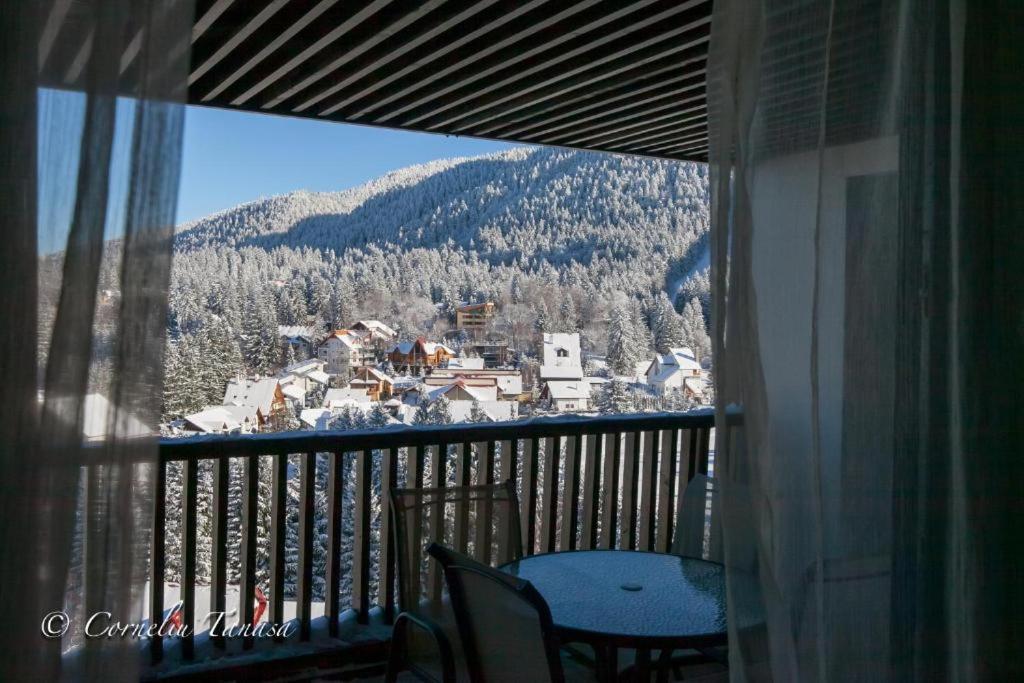 Alpin Resort Hotel - Apartamentele 2403-2404- Proprietate Administrata De Gazda Privata Poiana Brasov Extérieur photo